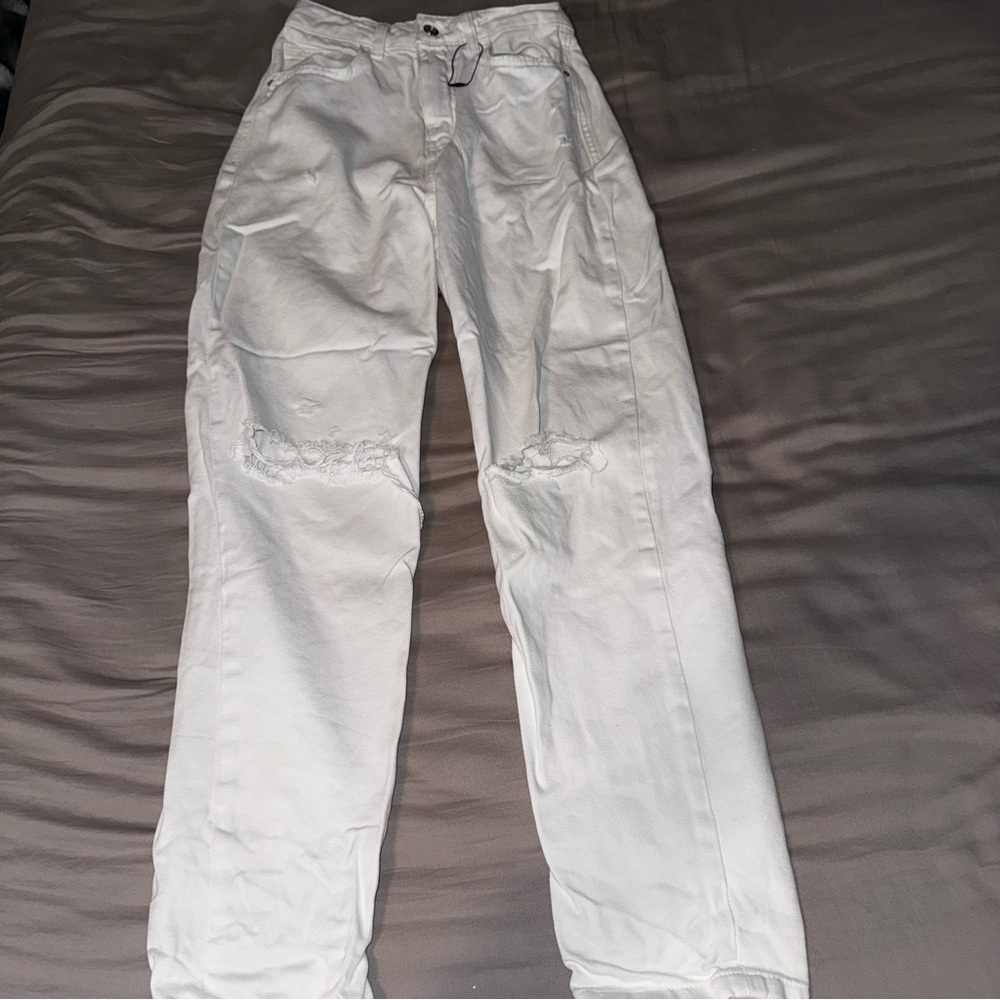 Zara White Distressed Jeans